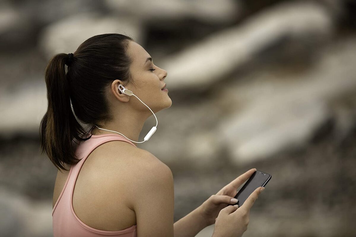 Mi Sports Wireless Bluetooth Earphones Basic (White)