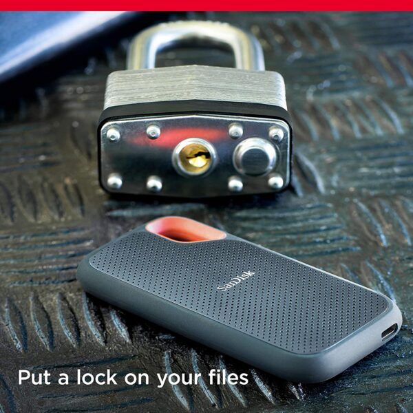 SanDisk Extreme Portable SSD (1TB) 5